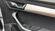 Skoda Karoq 1.5 TSI SE Technology 5dr DSG Petrol Estate